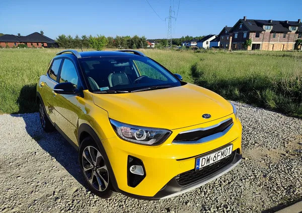 wrocław Kia Stonic cena 61999 przebieg: 68300, rok produkcji 2019 z Wrocław